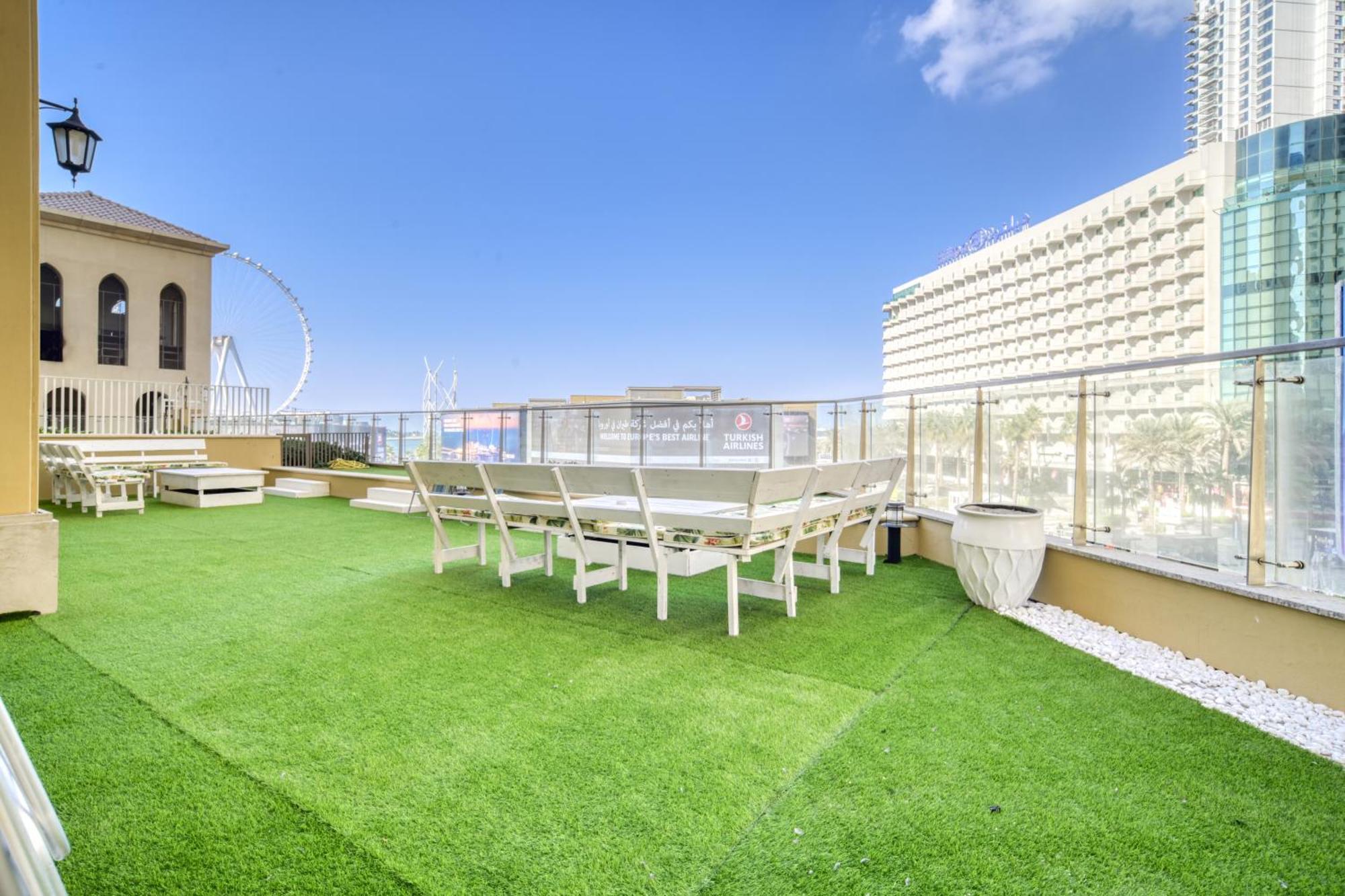 Luxurious 4 Bedroom Duplex With Terrace & Sea View Dubái Exterior foto